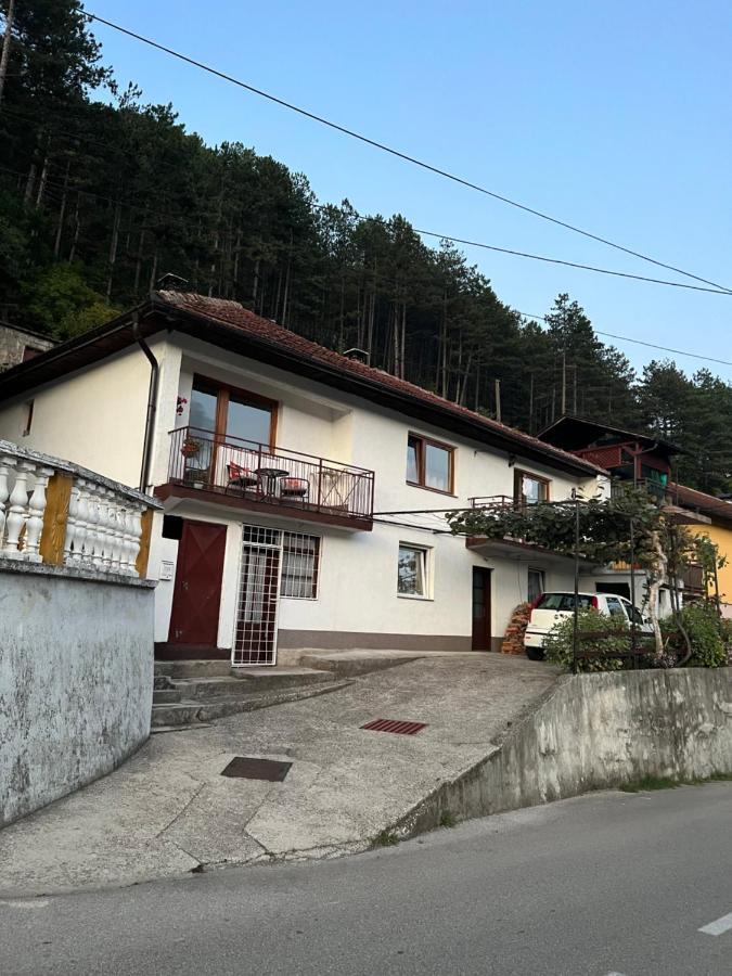 Slatki Dom Fireplace Konjic Kültér fotó