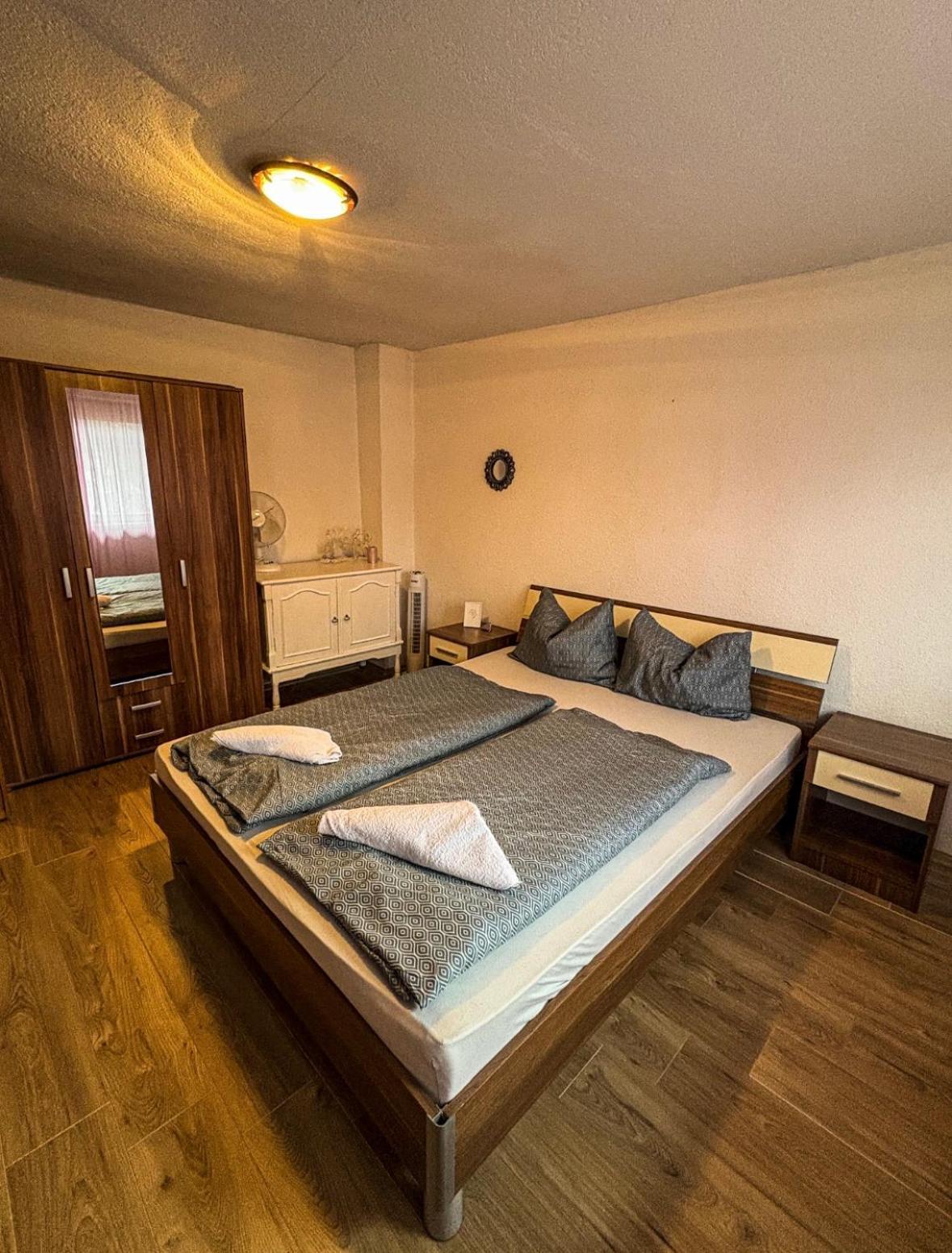Slatki Dom Fireplace Konjic Kültér fotó